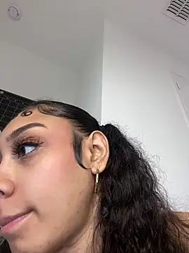 badbaby187 online show from 06/12/26, 07:51