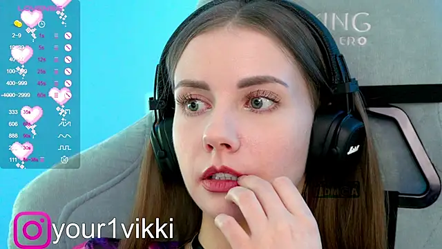 Snapshot of Vikki_Cheese chatting on 01/24/25, 10:53 Vikki Cheese online show from 01/24/25, 10:53