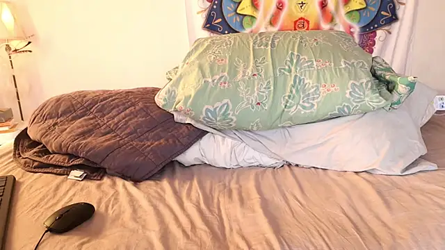 xxpixeyxx online show from 03/10/25, 01:10