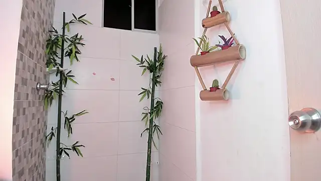 keissy rincon  online show from 11/07/25, 08:31