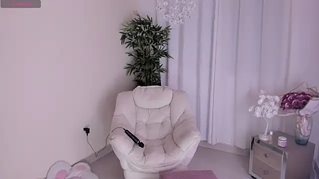 Snapshot of keissy_rincon_ chatting on 06/03/26, 11:54 keissy rincon online show from 06/03/26, 11:54