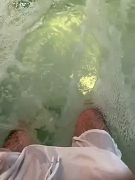 Snapshot of demonslayerr999 chatting on 02/11/26, 04:50 demonslayerr999 online show from 02/11/26, 04:50