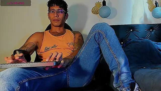 FuckHardlove online show from 02/27/25, 07:15