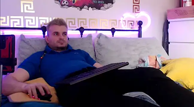 erotico69xxx online show from 02/21/25, 02:27