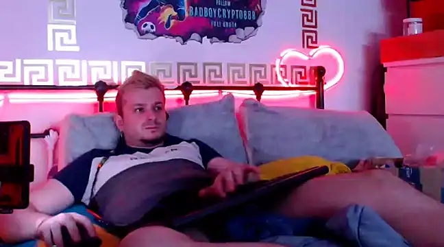 erotico69xxx online show from 03/09/25, 12:42