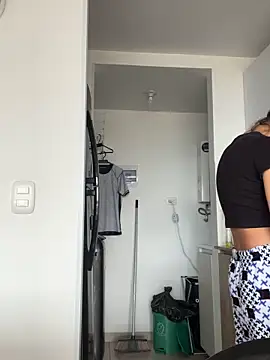 Ameellie online show from 03/11/25, 03:23