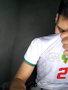 Snapshot of motanjer chatting on 10/02/25, 12:39 motanjer online show from 10/02/25, 12:39