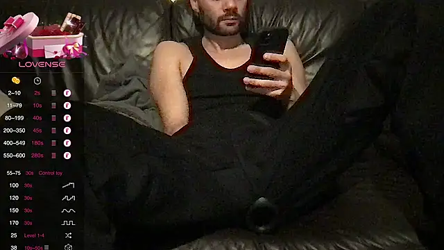 Snapshot of athenphysics chatting on 12/08/24, 04:50 athenphysics online show from 12/08/24, 04:50