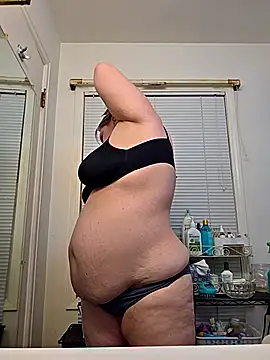 Snapshot of virgieblanca chatting on 05/22/26, 05:03 virgieblanca online show from 05/22/26, 05:03