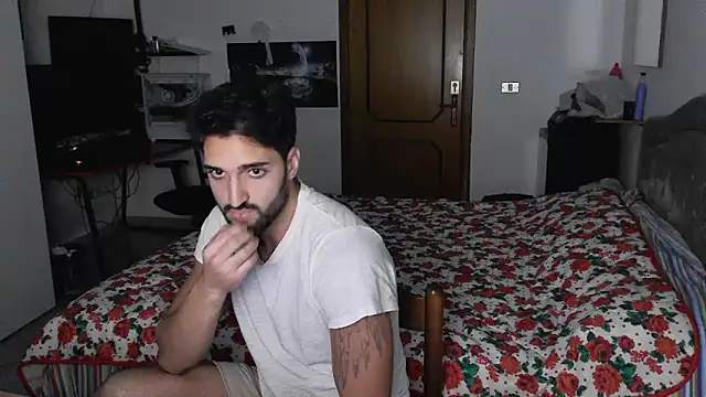 Alexox02 online show from 11/08/25, 04:51