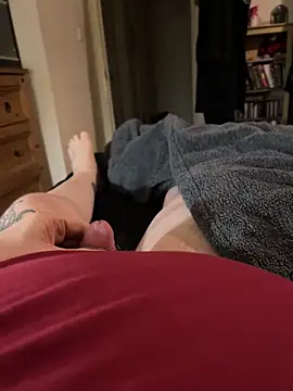 Snapshot of chatting on 12/18/25, 09:32 online show from 12/18/25, 09:32