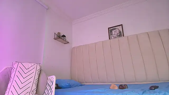 Snapshot of mollyrivera chatting on 01/23/25, 10:33 mollyrivera online show from 01/23/25, 10:33