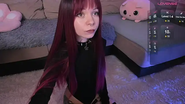 Snapshot of _ChloeSweeet_ chatting on 11/12/25, 04:18 ChloeSweeet online show from 11/12/25, 04:18