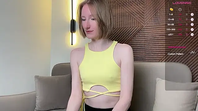 Snapshot of MonikaBos chatting on 01/18/26, 09:18 MonikaBos online show from 01/18/26, 09:18