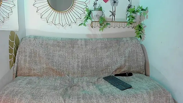 EmmaDuque online show from 11/08/25, 07:45