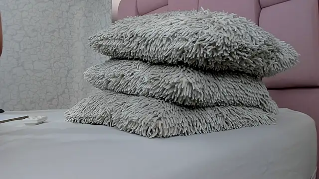 Snapshot of _Molly_rosse_ chatting on 01/27/25, 12:48 Molly rosse online show from 01/27/25, 12:48