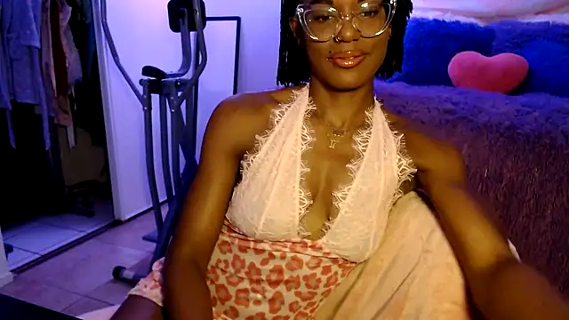 Snapshot of CocoSage chatting on 06/15/26, 05:42 CocoSage online show from 06/15/26, 05:42