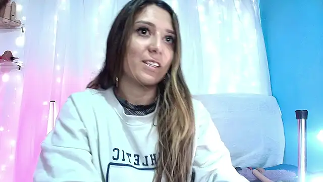 Natasha Wilde  online show from 12/21/24, 03:09