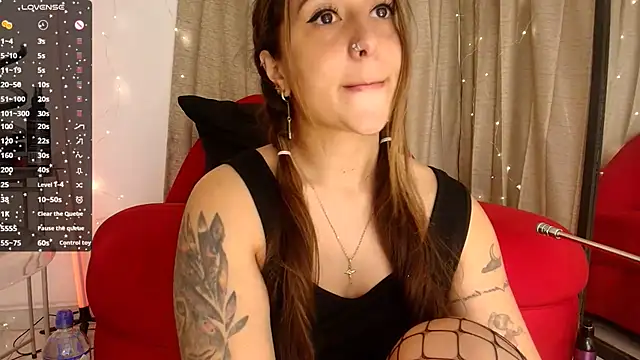 Snapshot of Natasha_Wilde_ chatting on 02/27/26, 11:38 Natasha Wilde online show from 02/27/26, 11:38