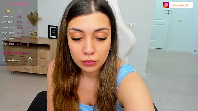 EveEvian online show from 06/24/26, 04:06
