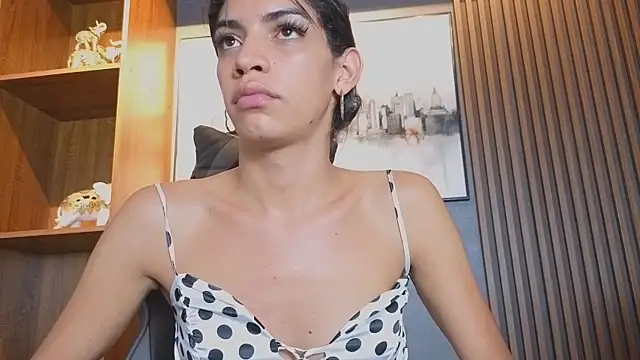 Alahia Rodriguez online show from 04/29/26, 07:53