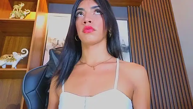 Alahia Rodriguez online show from 05/11/26, 08:28