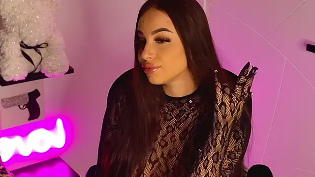 MissAmeliaa online show from 10/27/25, 01:48