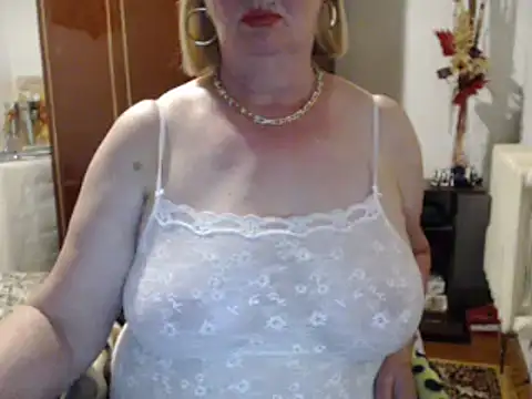 Secretfox online show from 06/03/26, 05:07