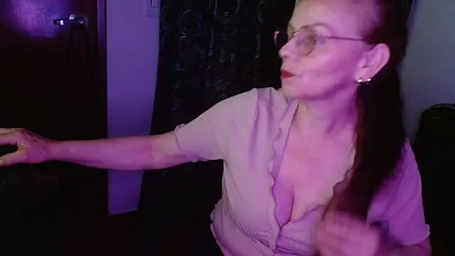 Snapshot of asleycavta chatting on 04/23/26, 11:29 asleycavta online show from 04/23/26, 11:29