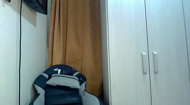 katery wok11 online show from 02/27/25, 02:10