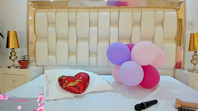 Snapshot of alana-then chatting on 01/31/25, 01:01 alana-then online show from 01/31/25, 01:01