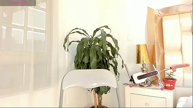 Snapshot of alana-then chatting on 02/08/25, 08:42 alana-then online show from 02/08/25, 08:42