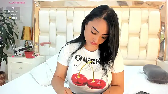 Snapshot of alana-then chatting on 03/06/25, 02:18 alana-then online show from 03/06/25, 02:18