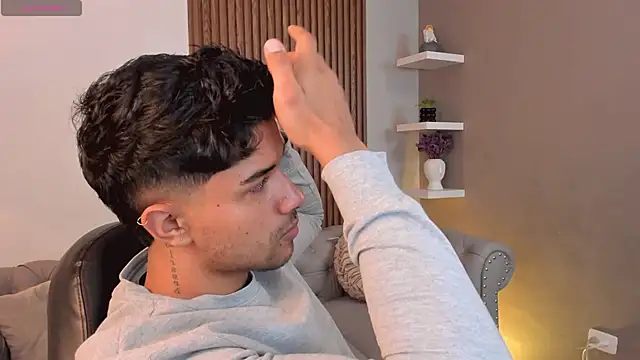 liam collins21 online show from 03/04/25, 11:51