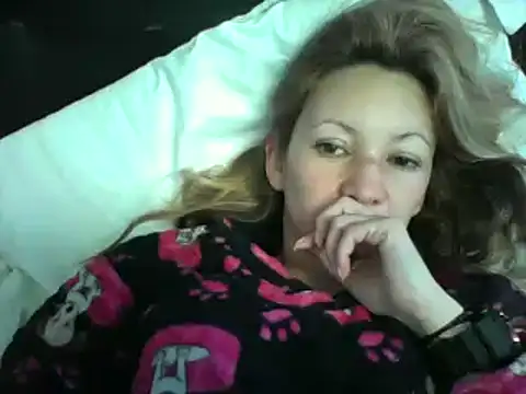 Snapshot of Paulita_x3 chatting on 10/02/25, 11:17 Paulita x3 online show from 10/02/25, 11:17