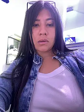 kim monti online show from 10/27/25, 08:57