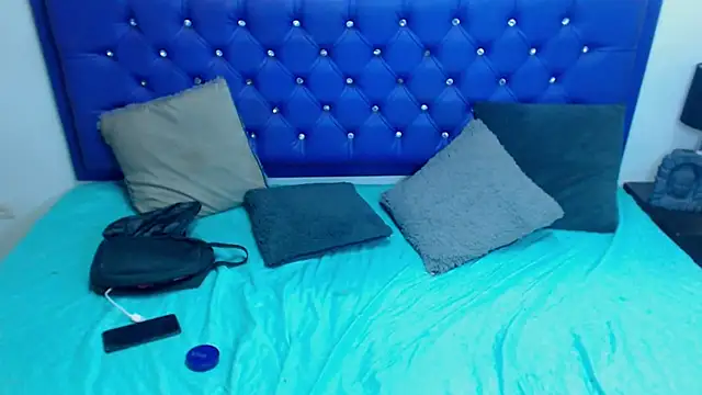 Snapshot of kiwii_nasty chatting on 02/28/26, 12:00 kiwii nasty online show from 02/28/26, 12:00