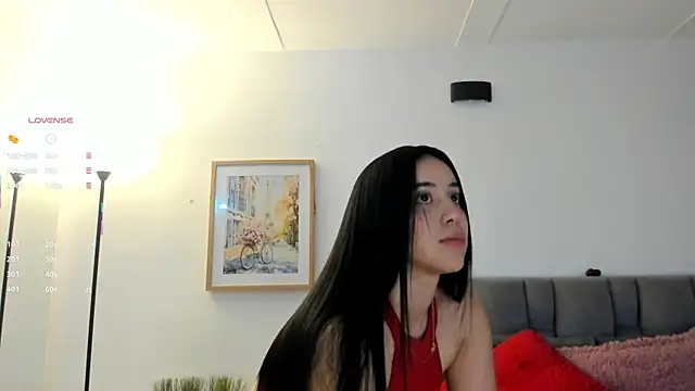 Gigi-bom online show from 04/28/26, 12:09