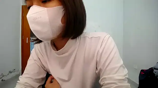 Snapshot of Michiko1 chatting on 01/30/25, 07:50 Michiko1 online show from 01/30/25, 07:50