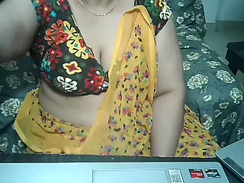 Snapshot of Punambhabisexy chatting on 03/06/25, 03:02 Punambhabisexy online show from 03/06/25, 03:02