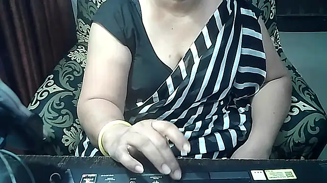 Snapshot of Punambhabisexy chatting on 11/27/25, 10:28 Punambhabisexy online show from 11/27/25, 10:28