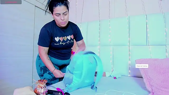 Snapshot of kiana_cream chatting on 03/14/25, 12:07 kiana cream online show from 03/14/25, 12:07