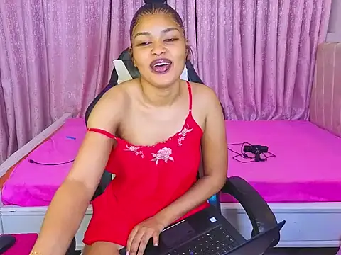 Pretty-shally online show from 05/01/26, 02:16