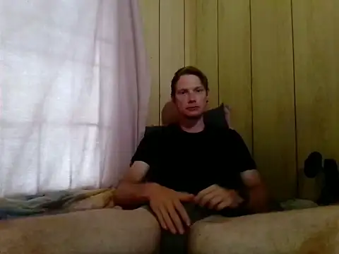 Snapshot of MrHungHunk chatting on 01/17/26, 04:39 MrHungHunk online show from 01/17/26, 04:39