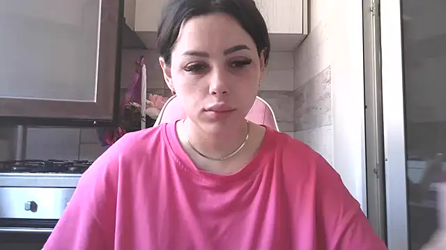 Snapshot of LovelyJulliette chatting on 05/23/26, 08:40 LovelyJulliette online show from 05/23/26, 08:40