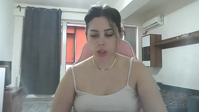 LovelyJulliette online show from 07/03/26, 04:02