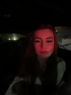 Snapshot of KaylaBray chatting on 03/06/26, 04:47 KaylaBray online show from 03/06/26, 04:47