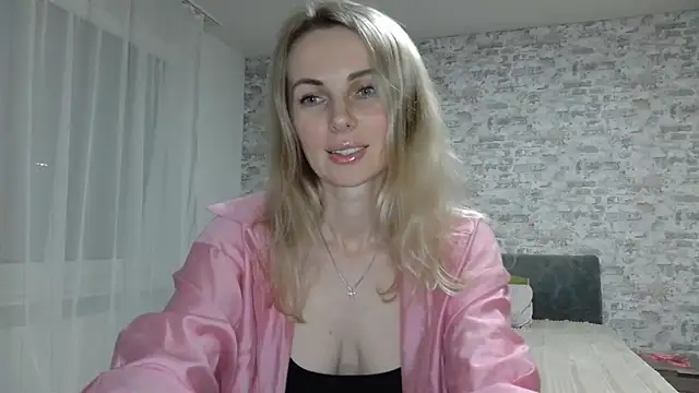 Snapshot of AlissonBia chatting on 06/02/26, 08:55 AlissonBia online show from 06/02/26, 08:55