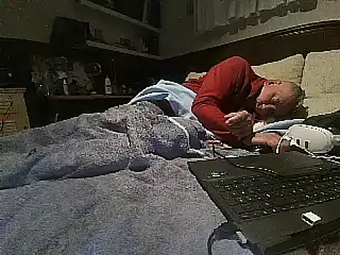 Snapshot of fransexdol chatting on 12/10/24, 01:22 fransexdol online show from 12/10/24, 01:22