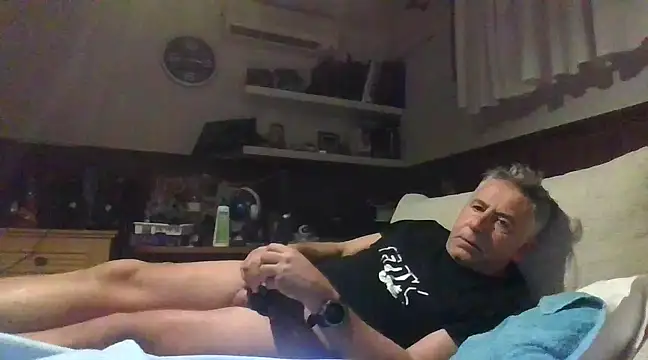 Snapshot of fransexdol chatting on 01/07/25, 03:57 fransexdol online show from 01/07/25, 03:57